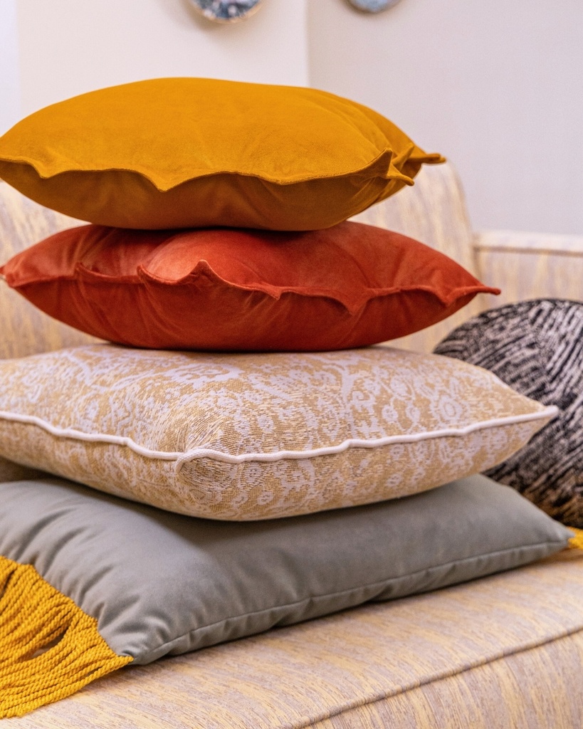 Sunshine Cushion (50*50)