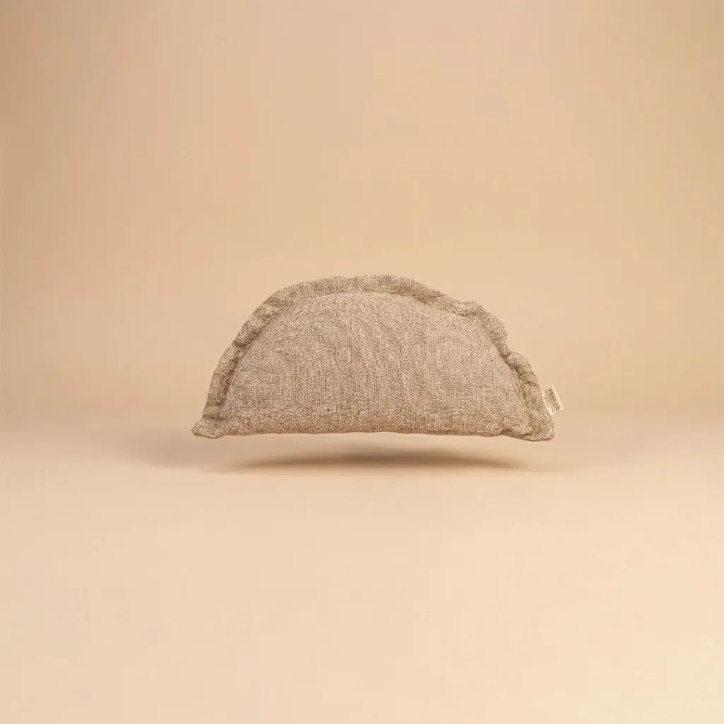Jimmy Tweed Samosa Cushion (Arch 35cm x 50cm) Beige
