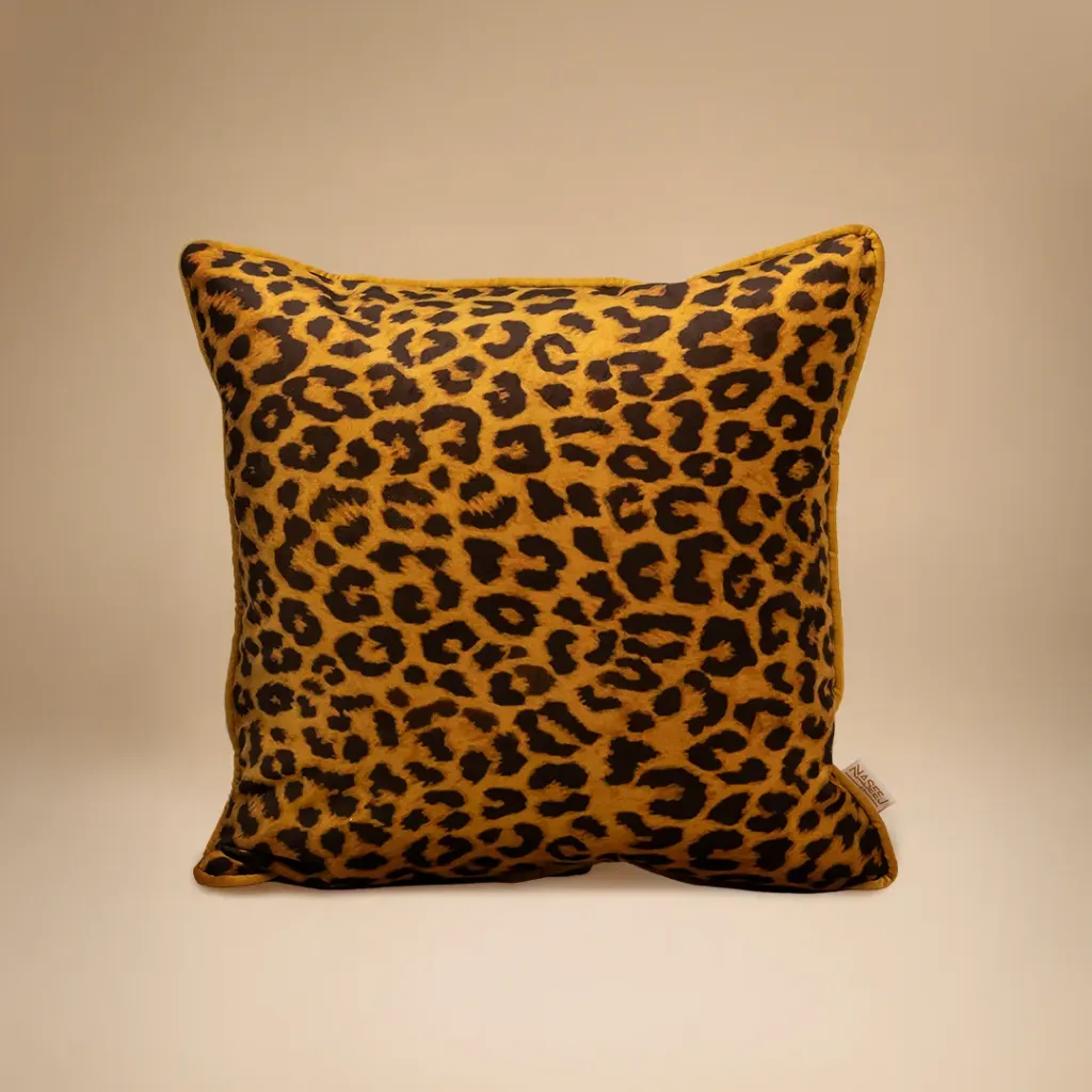 Chocco Leopard (P) Cushion