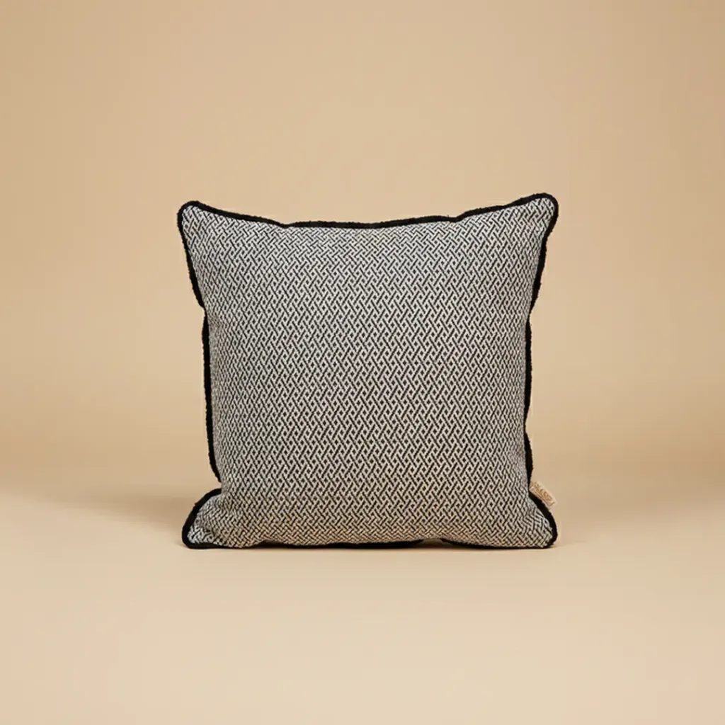 Coconut Grove (P) Cushion