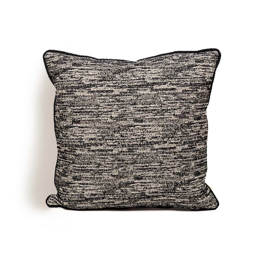 Deeja (P) Cushion