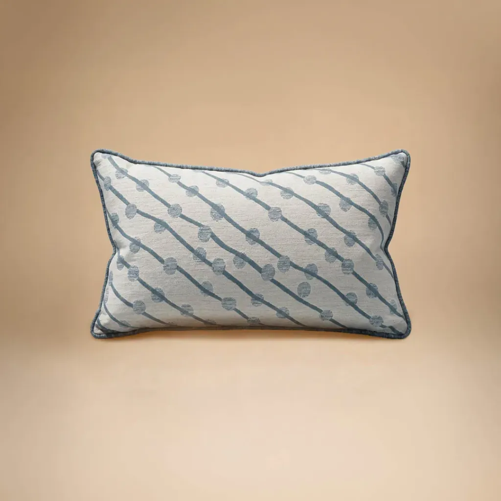 Nakhla (p) Cushion (30cm x 60cm)