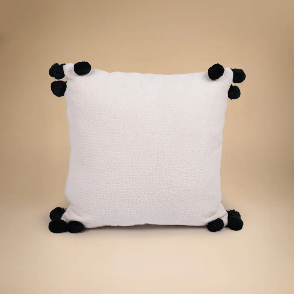 Naeema Cushion