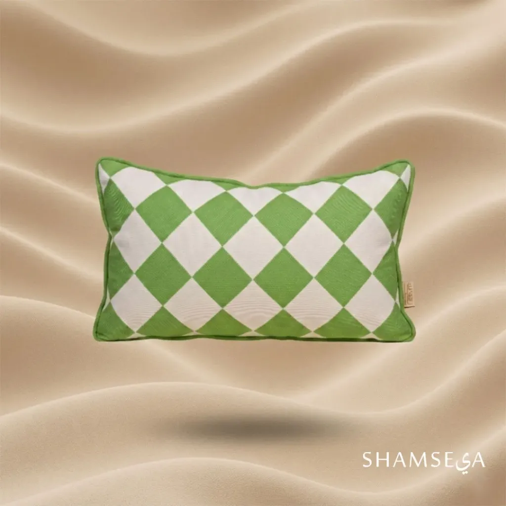 Corniche (P) Cushion (30cm x 50cm)