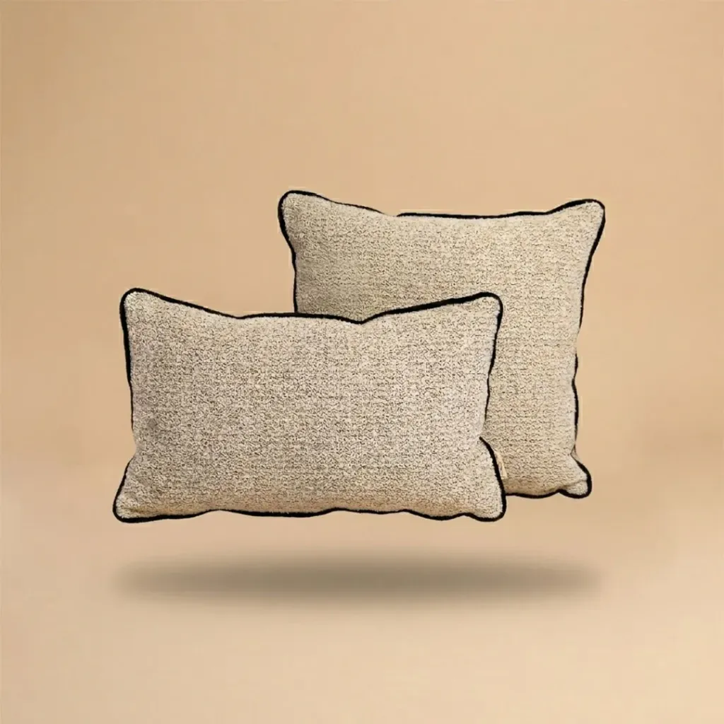 Ousha's Cushion Monochrome