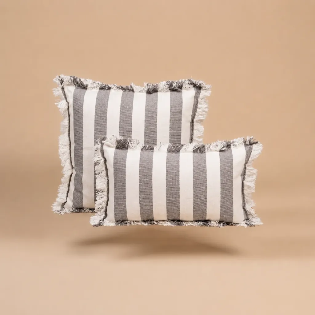 Feluka Frill Cushion